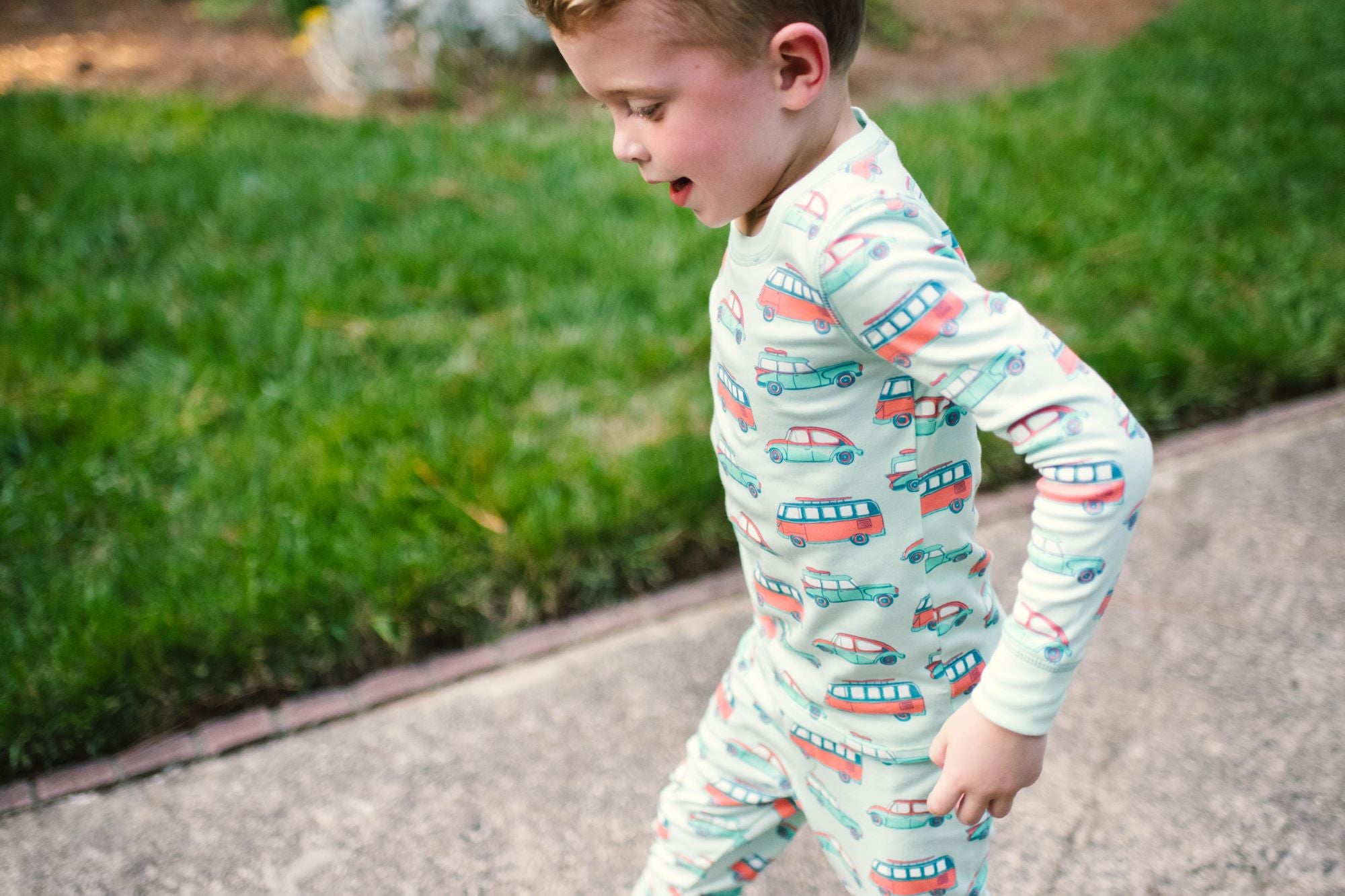 Retro Cars Two Piece Heyward House Boy&#39;s Pajama Set Boy Running Outside